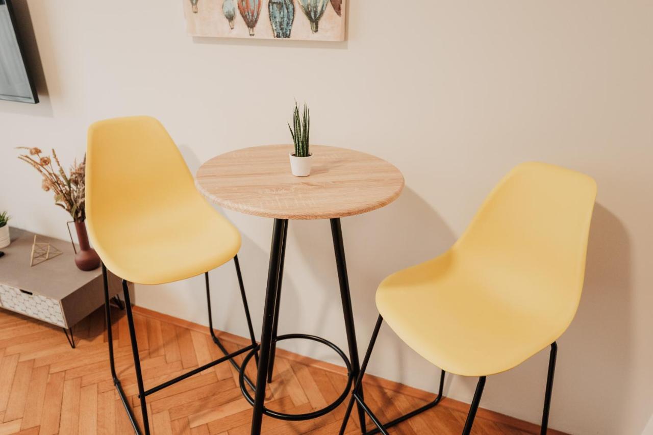 דירות פלזן Elegant Studio, 400M From The Square מראה חיצוני תמונה